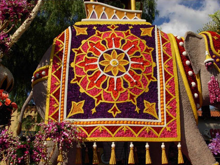 Sierra Madre's 2009 float: 'Bollywood Dreams'